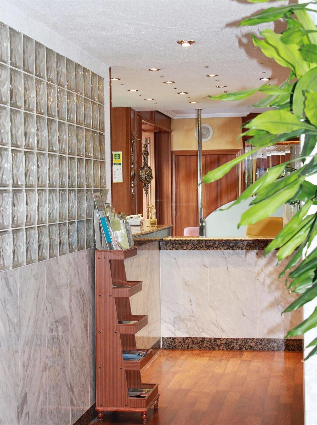 Hotel La Paz ウベダ エクステリア 写真